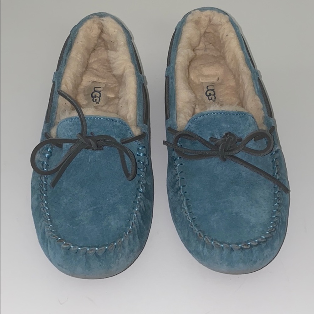 Ugg slippers